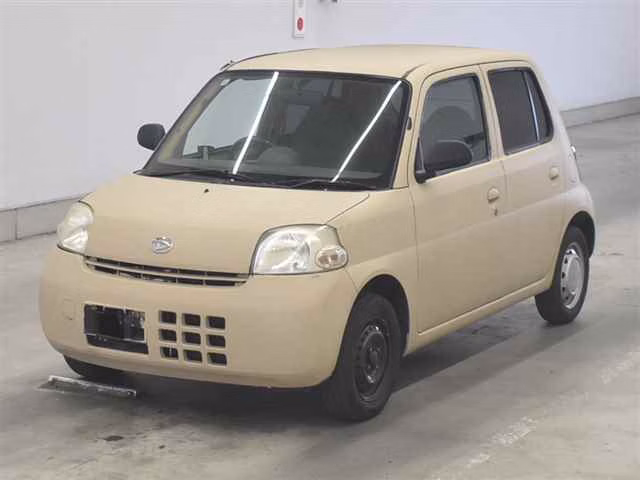 DAIHATSU ESSE