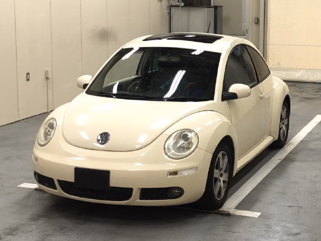 VOLKSWAGEN BEETLE