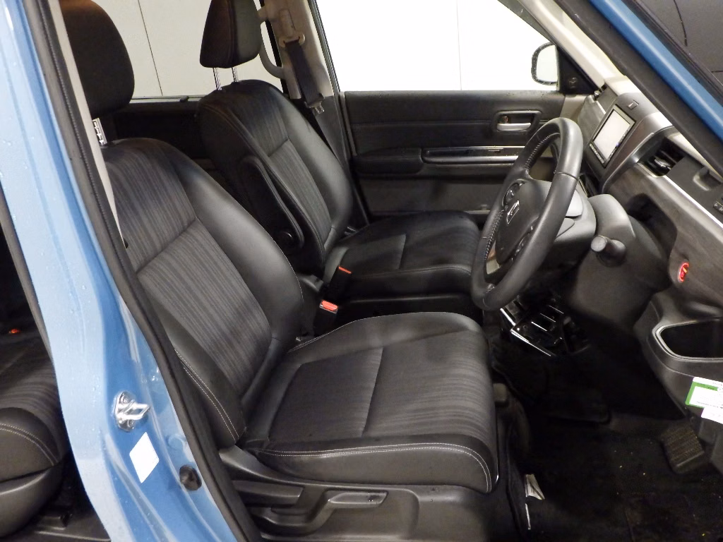 HONDA FREED+