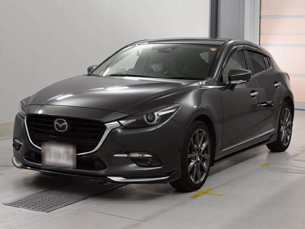 MAZDA AXELA