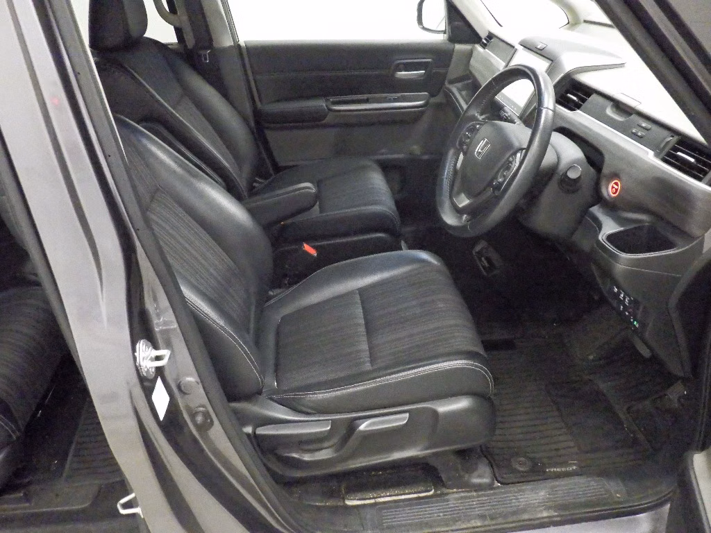 HONDA FREED+