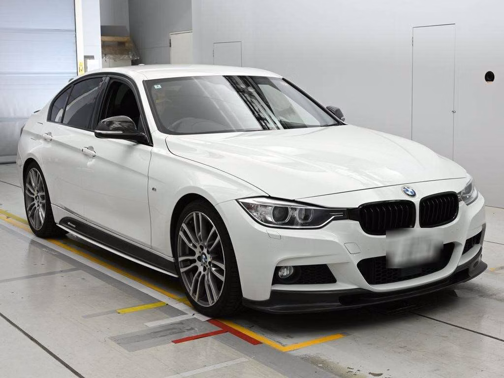 BMW 3-SERIES