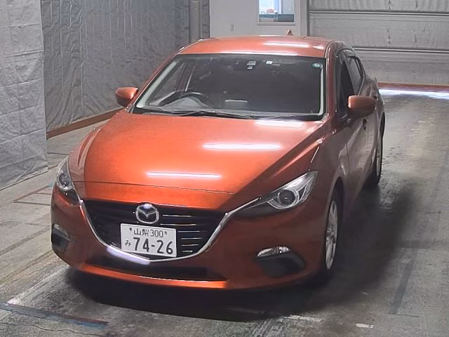 MAZDA AXELA