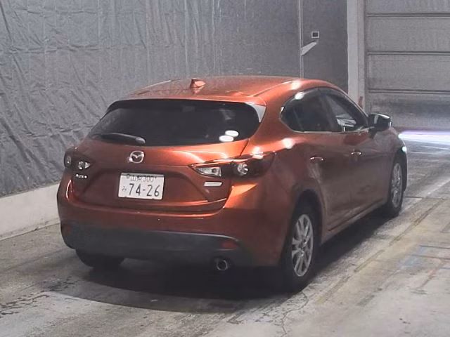 MAZDA AXELA