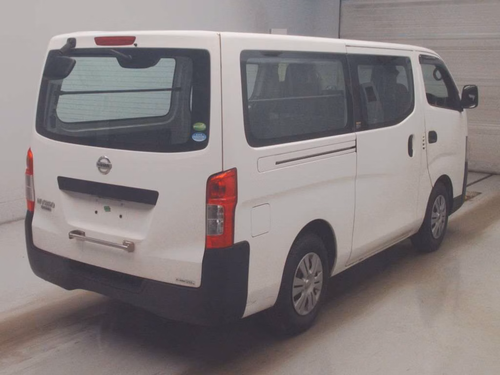 NISSAN NV350 CARAVAN