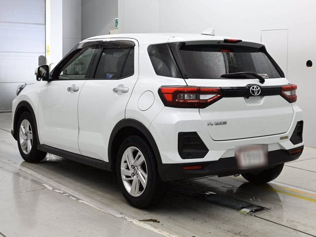 TOYOTA RAIZE