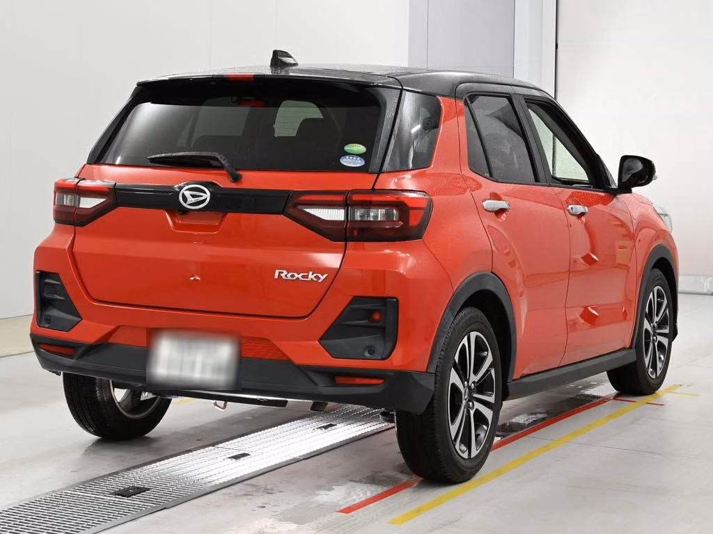 DAIHATSU ROCKY