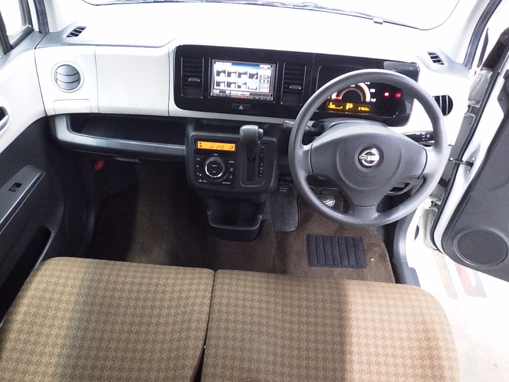 NISSAN MOCO