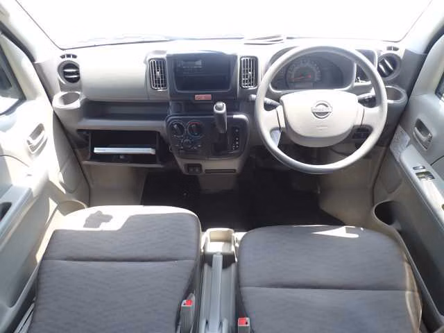 NISSAN NV100 CLIPPER