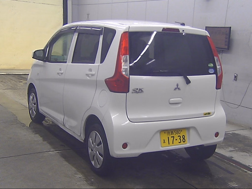 MITSUBISHI EK WAGON