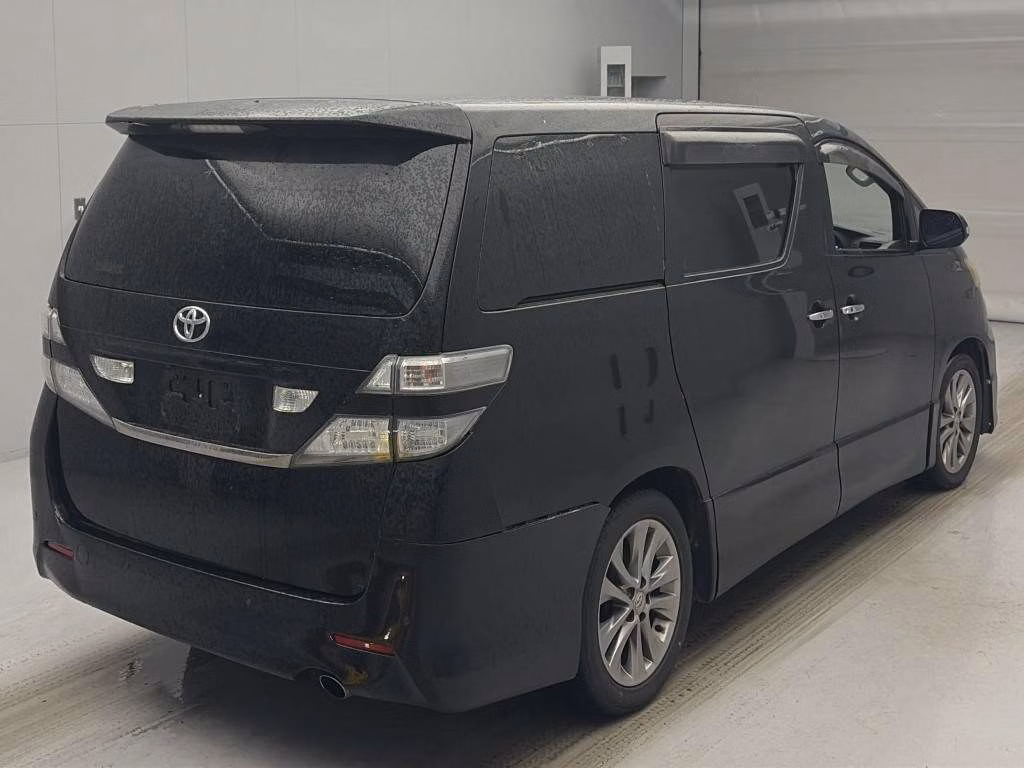 TOYOTA VELLFIRE