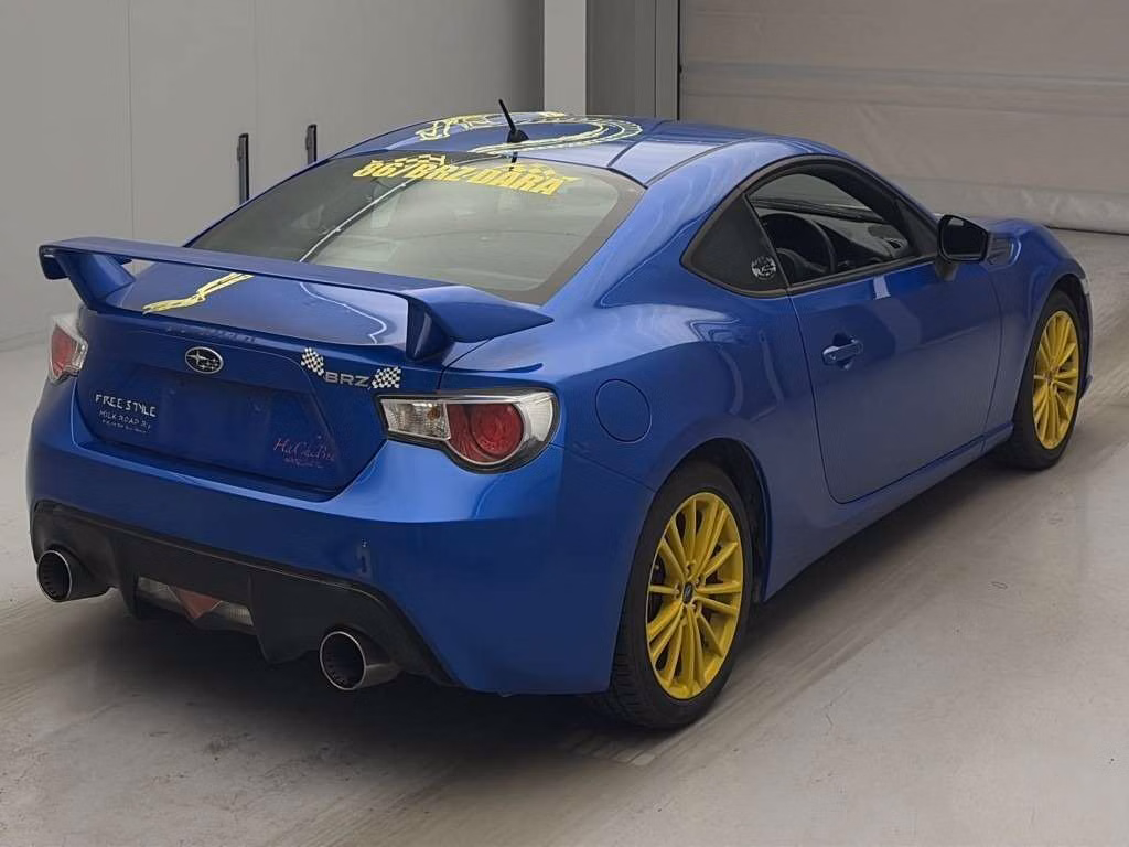 SUBARU BRZ