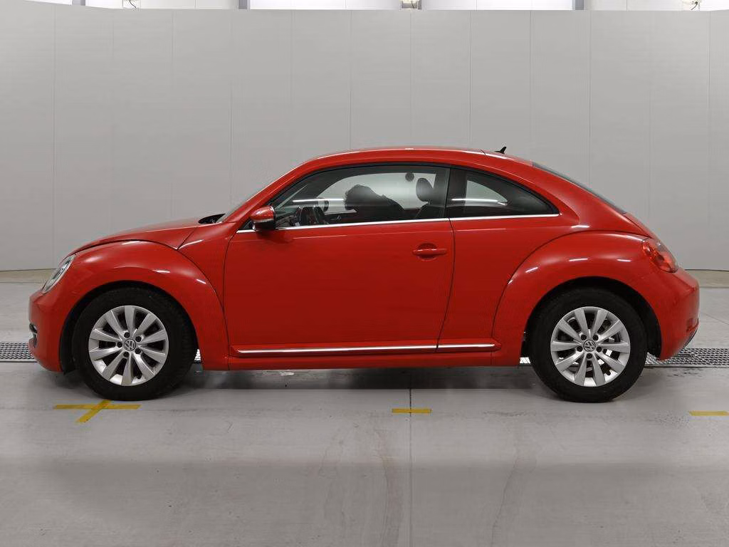 VOLKSWAGEN BEETLE