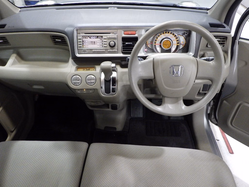 HONDA LIFE