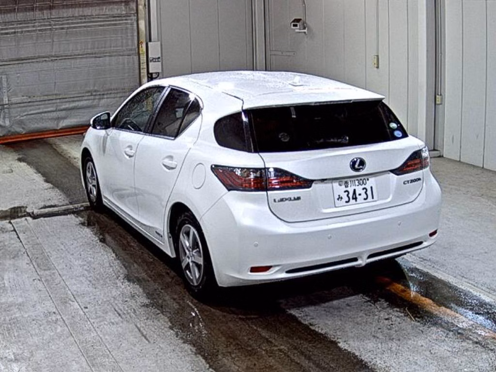 LEXUS CT200H