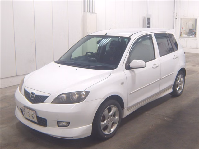 MAZDA DEMIO