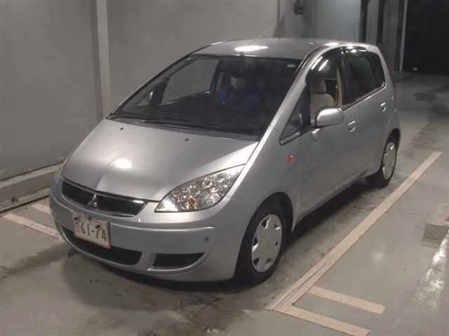 MITSUBISHI COLT