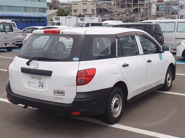 MAZDA FAMILIA