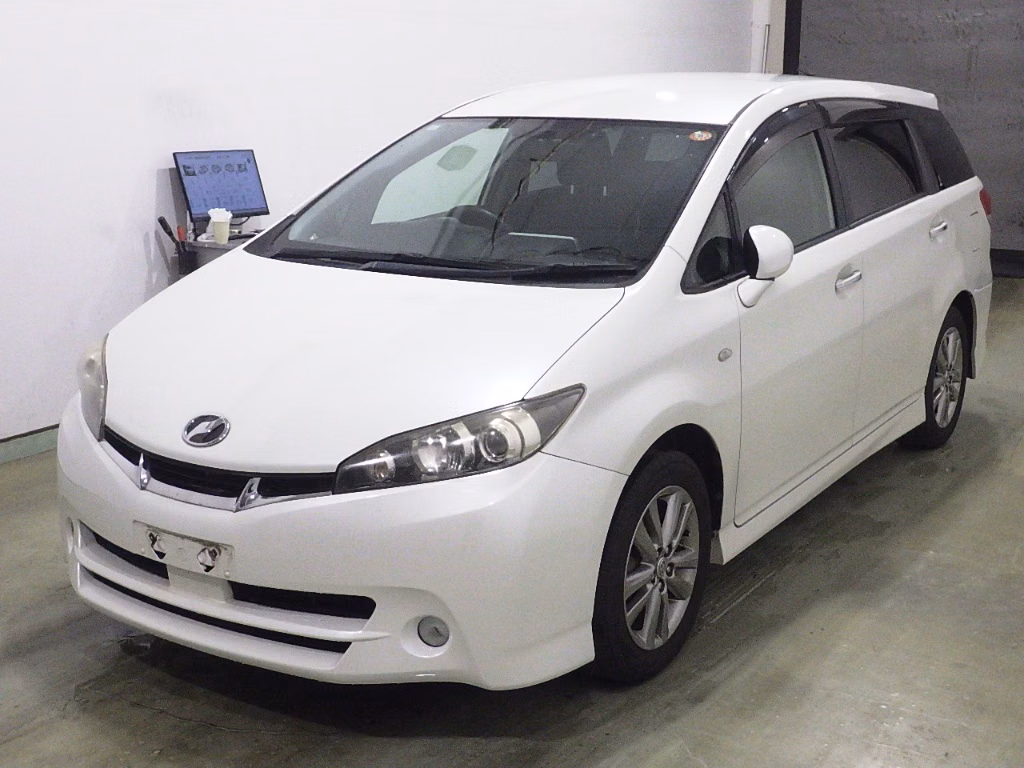 TOYOTA WISH