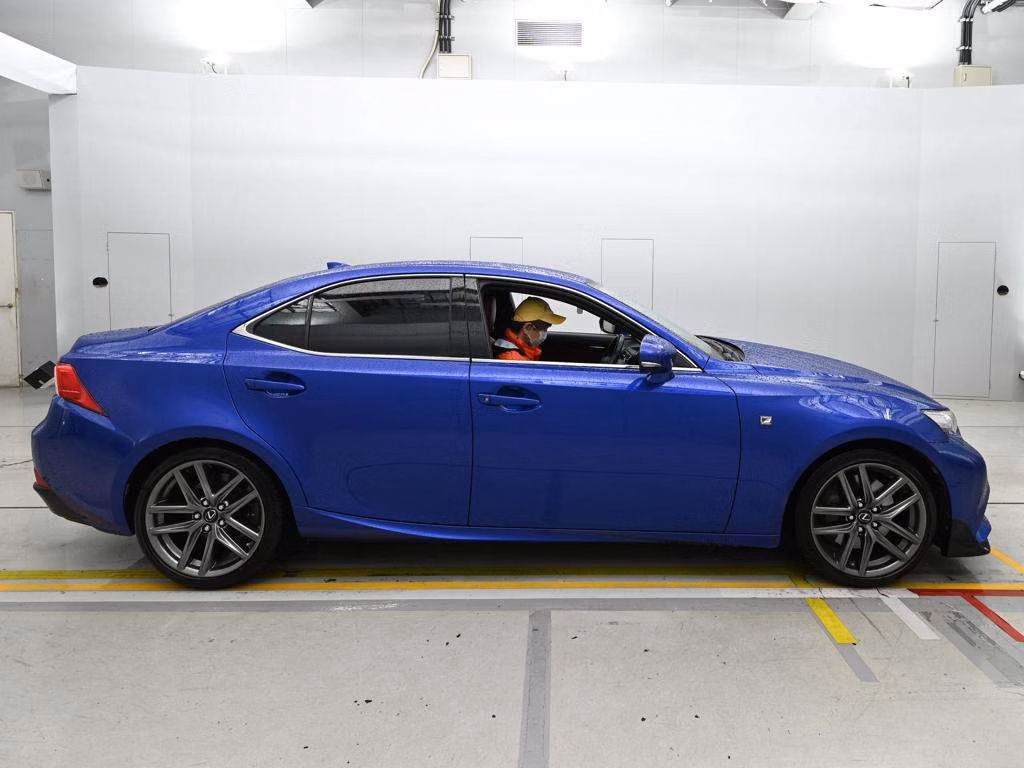 LEXUS IS350