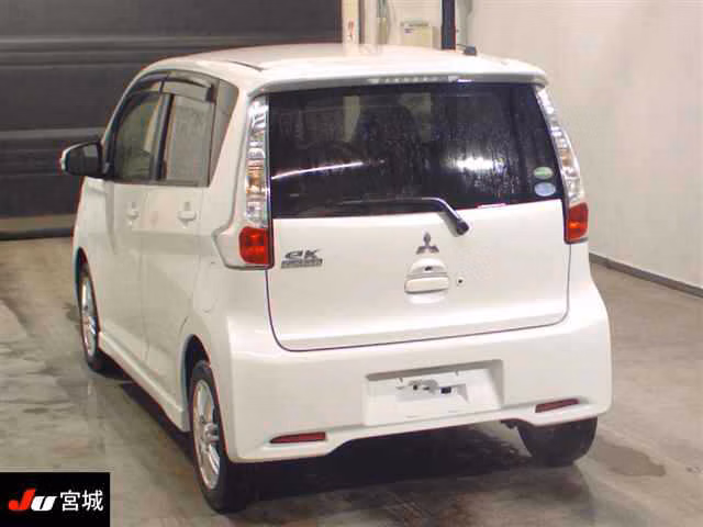 MITSUBISHI EK CUSTOM