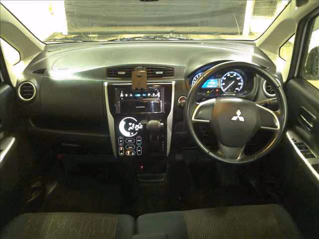 MITSUBISHI EK CUSTOM