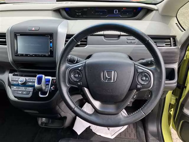 HONDA FREED+