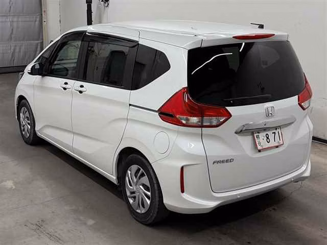 HONDA FREED