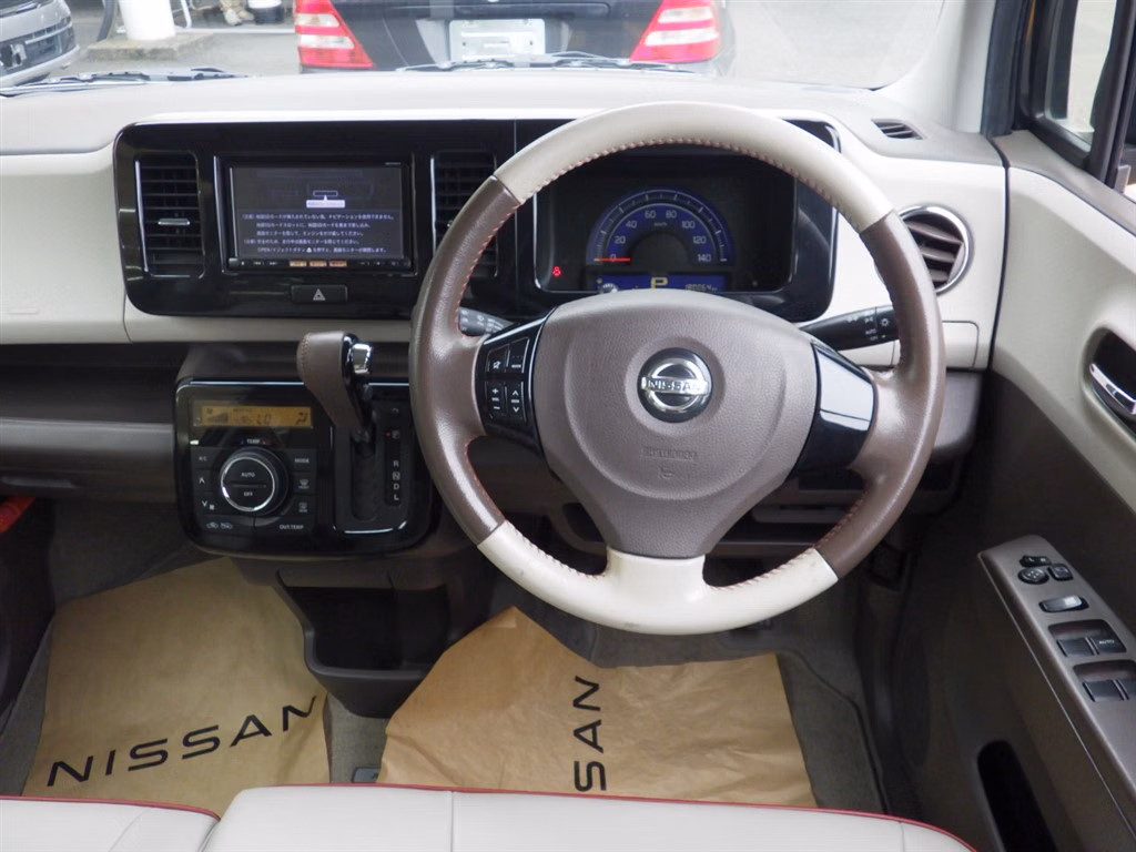 NISSAN MOCO