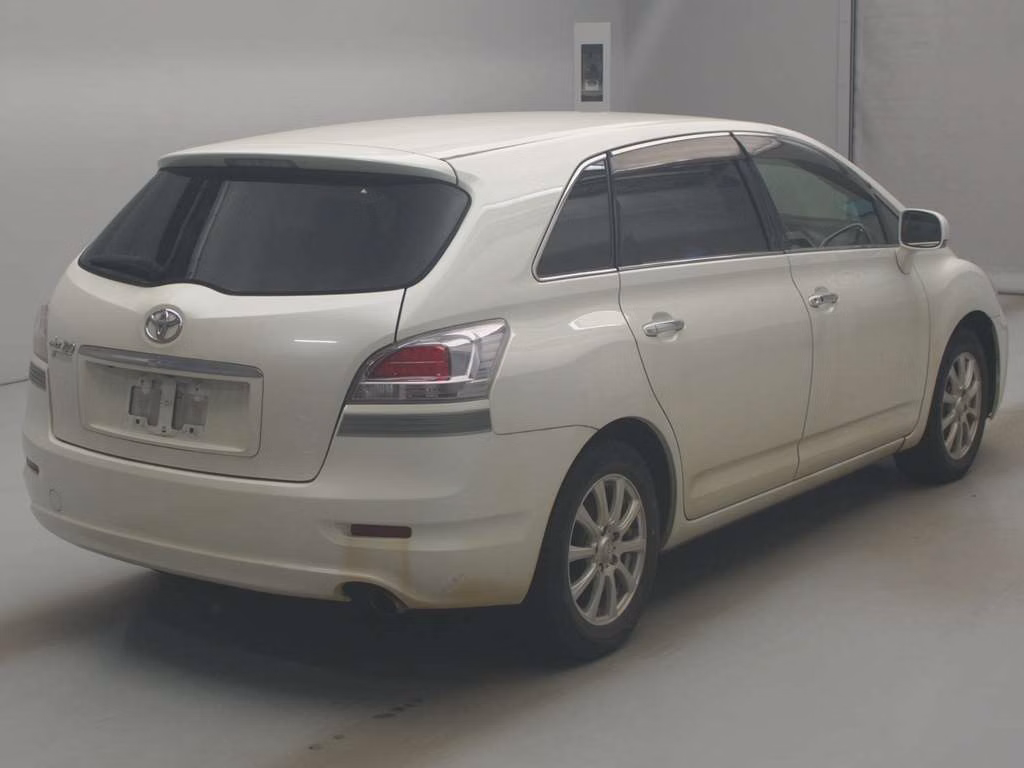 TOYOTA MARK X ZIO