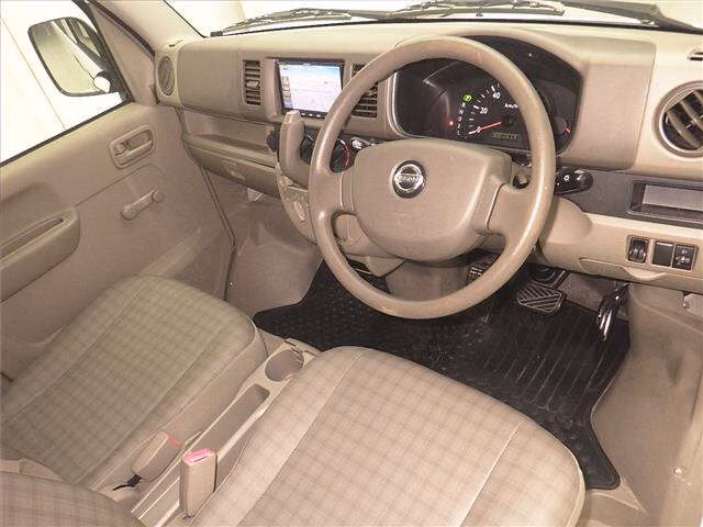 NISSAN NV100 CLIPPER