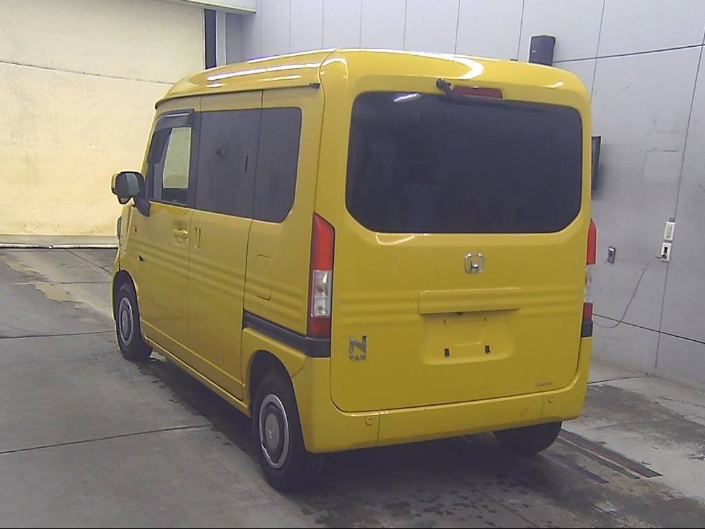 HONDA N-VAN