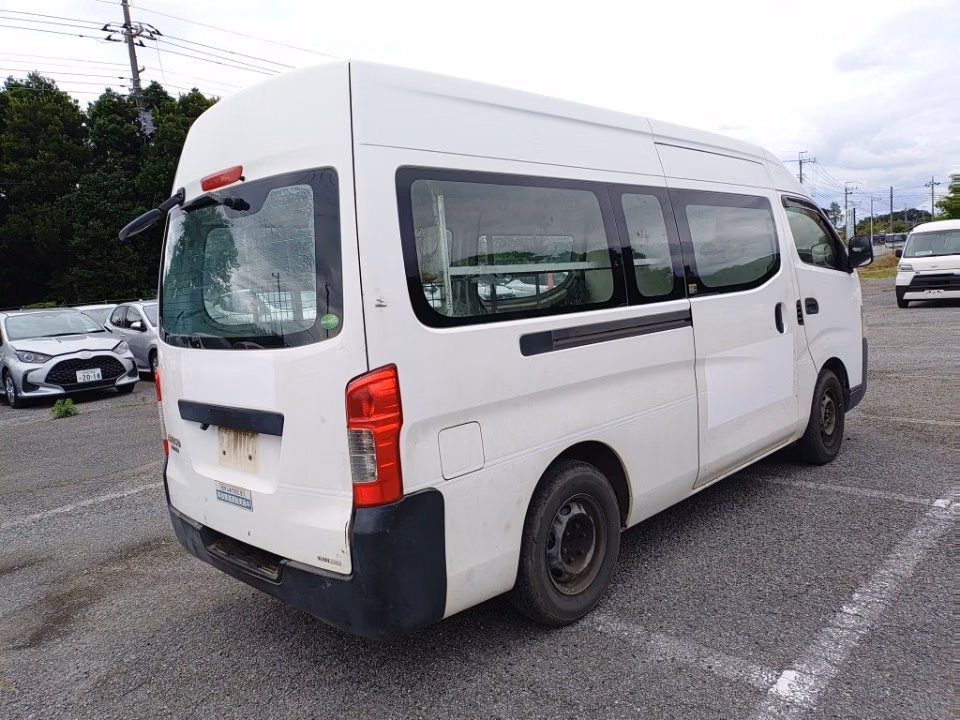 NISSAN NV350 CARAVAN