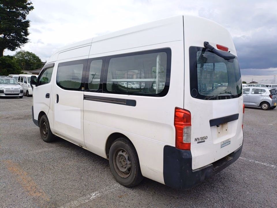 NISSAN NV350 CARAVAN