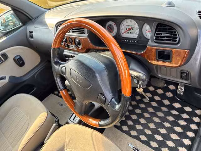 DAIHATSU MIRA GINO