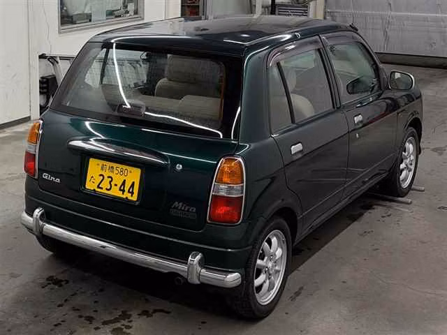 DAIHATSU MIRA GINO