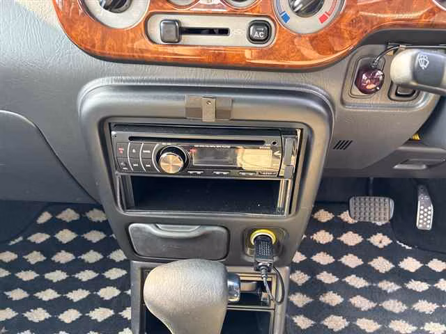 DAIHATSU MIRA GINO