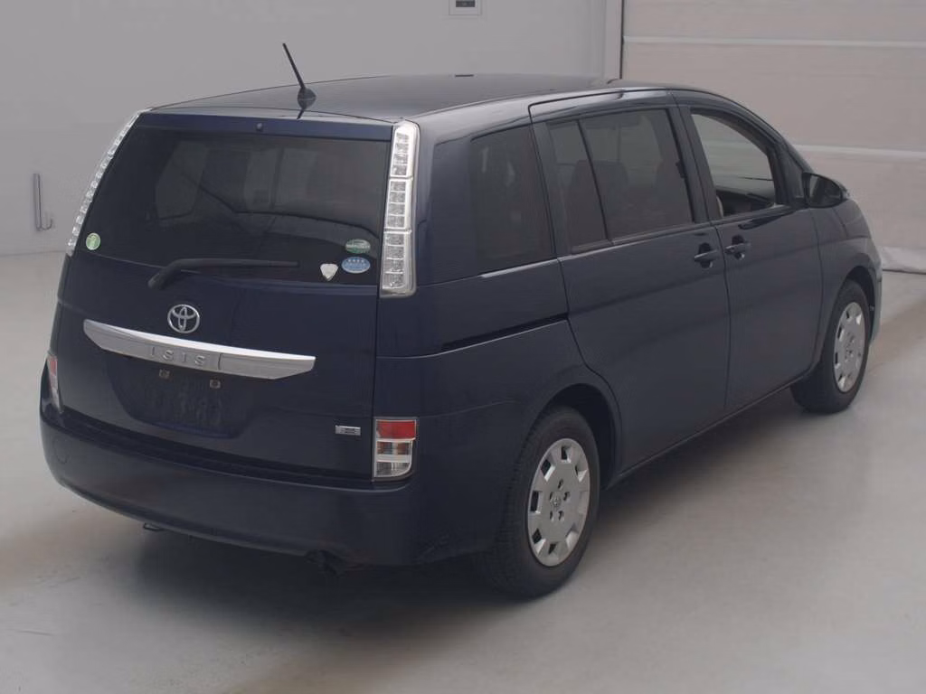 TOYOTA ISIS