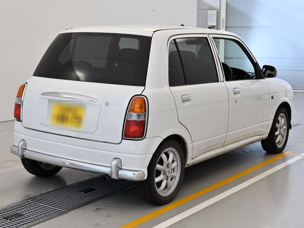 DAIHATSU MIRA GINO
