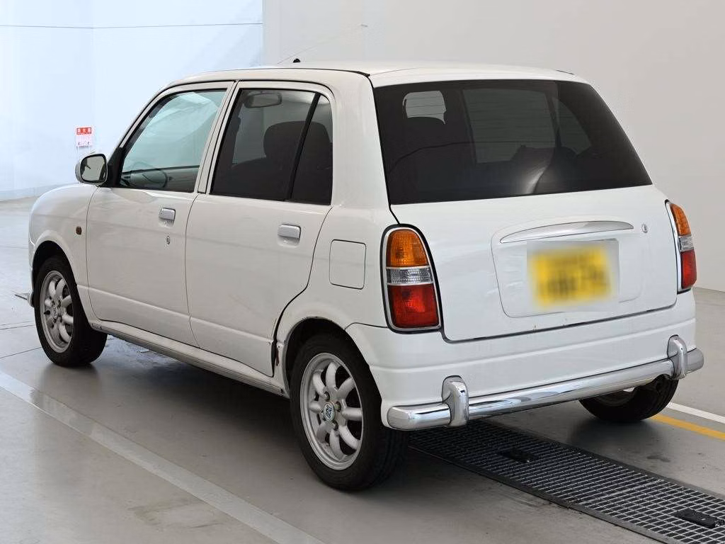 DAIHATSU MIRA GINO