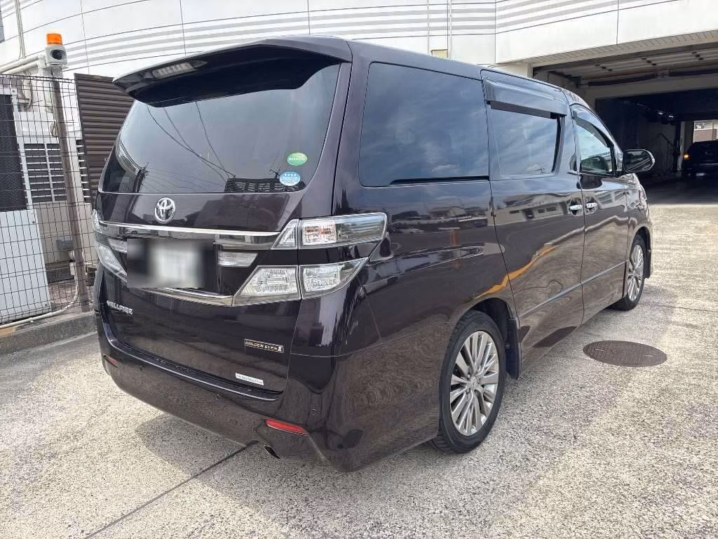 TOYOTA VELLFIRE