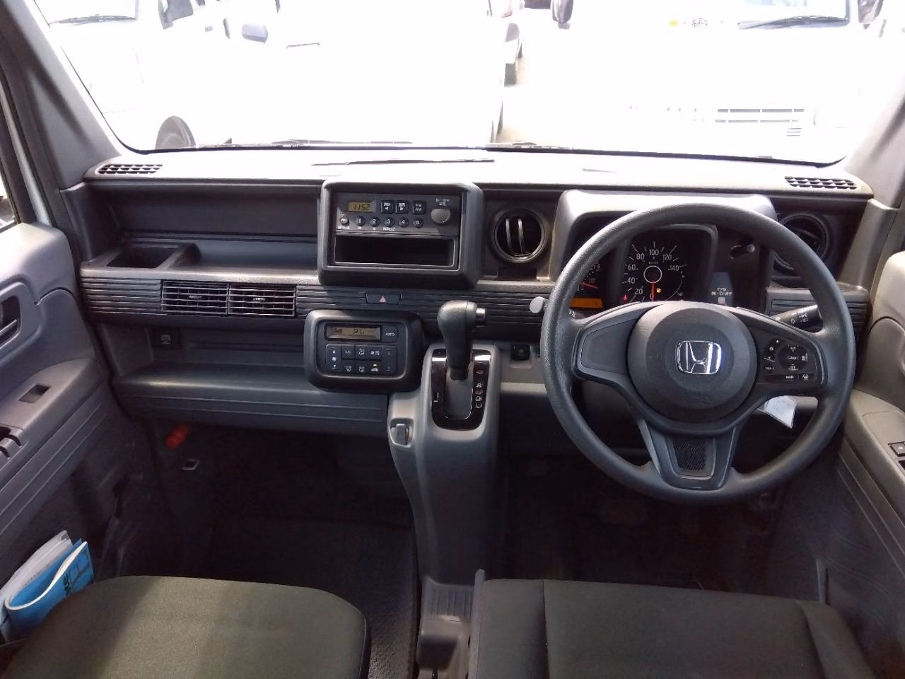 HONDA N-VAN