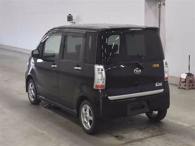 DAIHATSU TANTO EXE