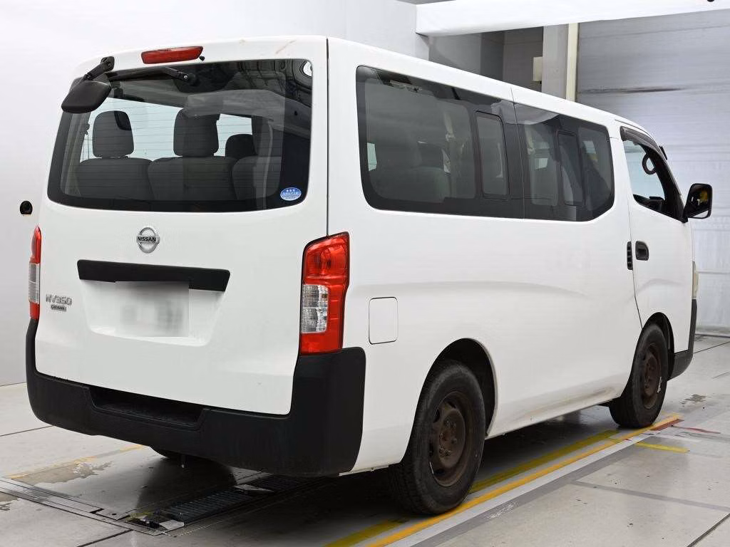 NISSAN NV350 CARAVAN