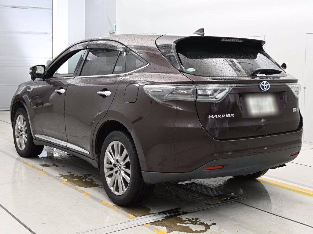 TOYOTA HARRIER