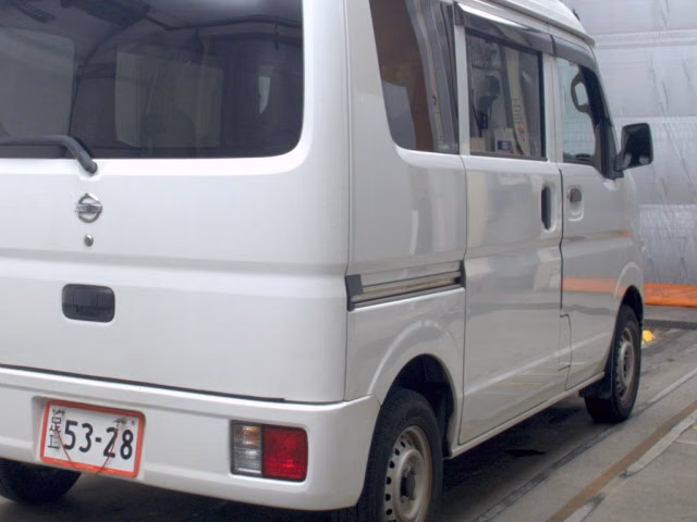 NISSAN NV100 CLIPPER