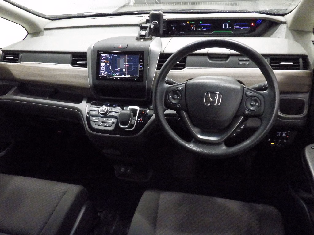 HONDA FREED+