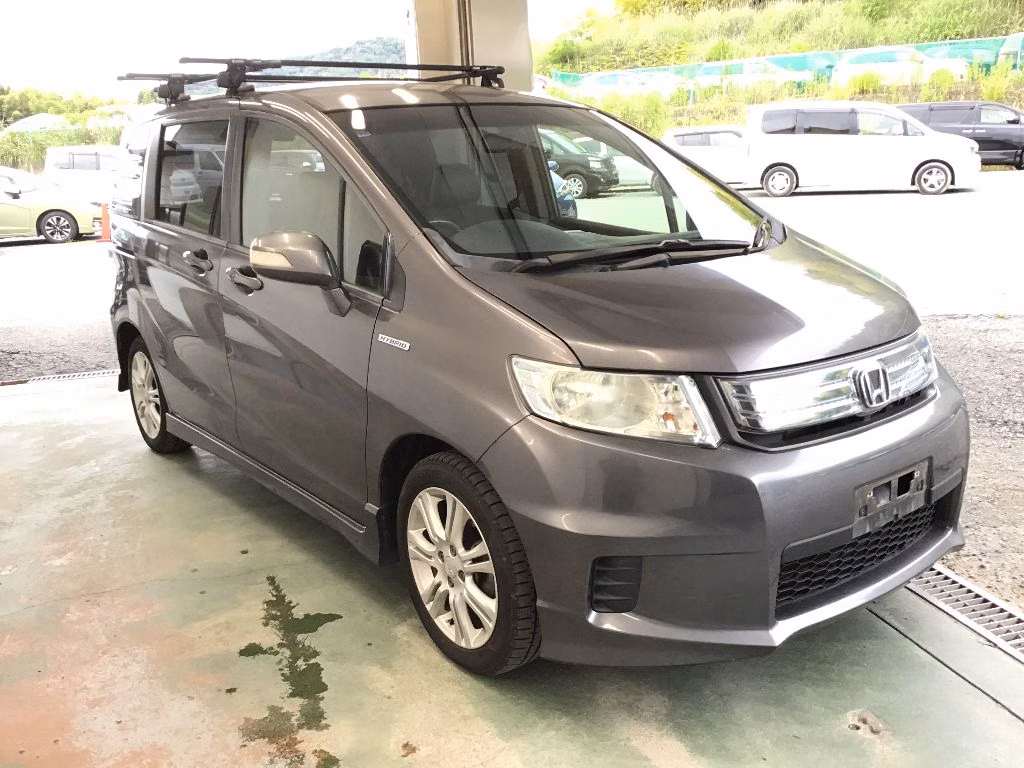 HONDA FREED