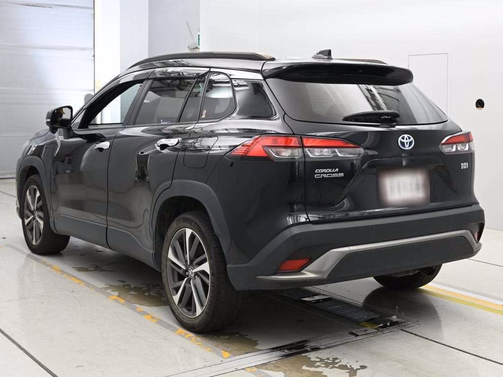 TOYOTA COROLLA CROSS