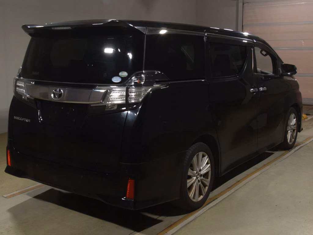 TOYOTA VELLFIRE